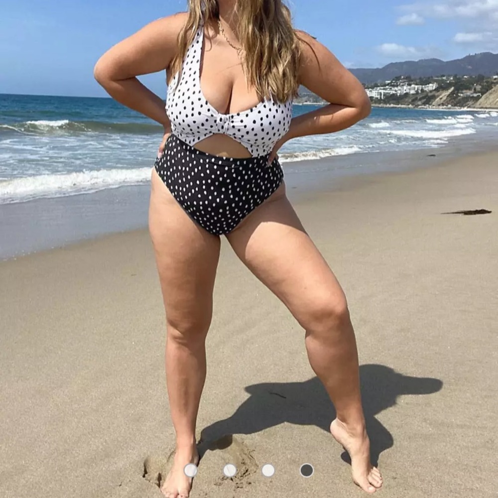 NEVER WORN! | Peek & Beau Cut-Out One Piece Swimsuit